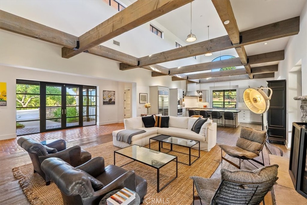 2925 Warm Springs Lane