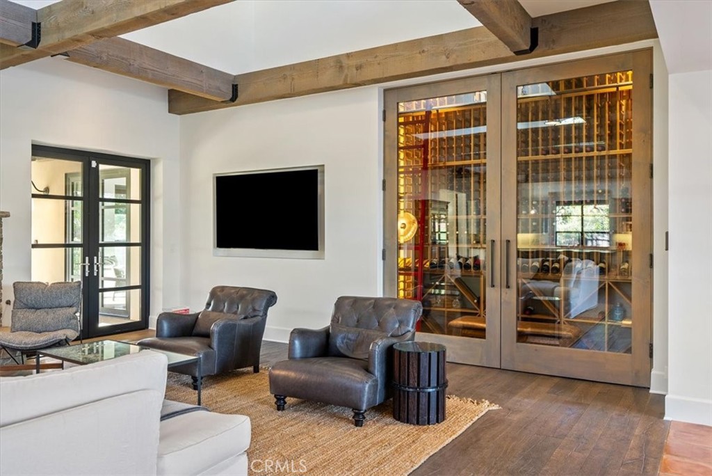 2925 Warm Springs Lane