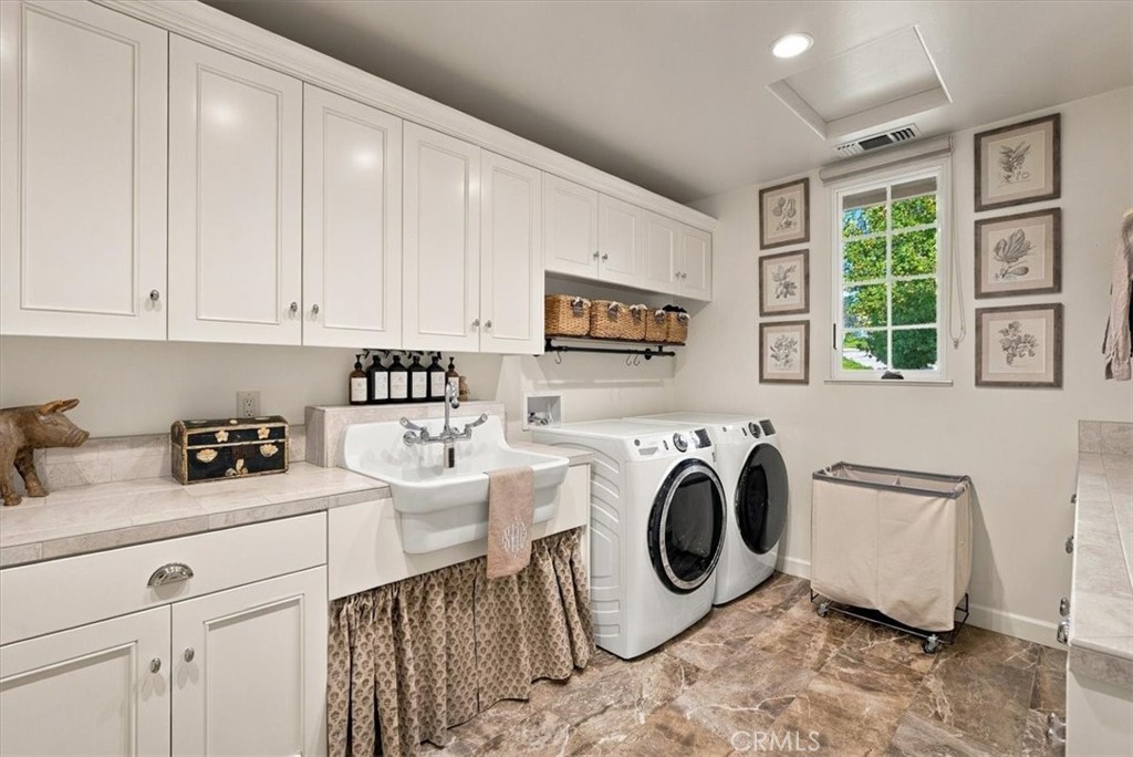 2325 Warm Springs