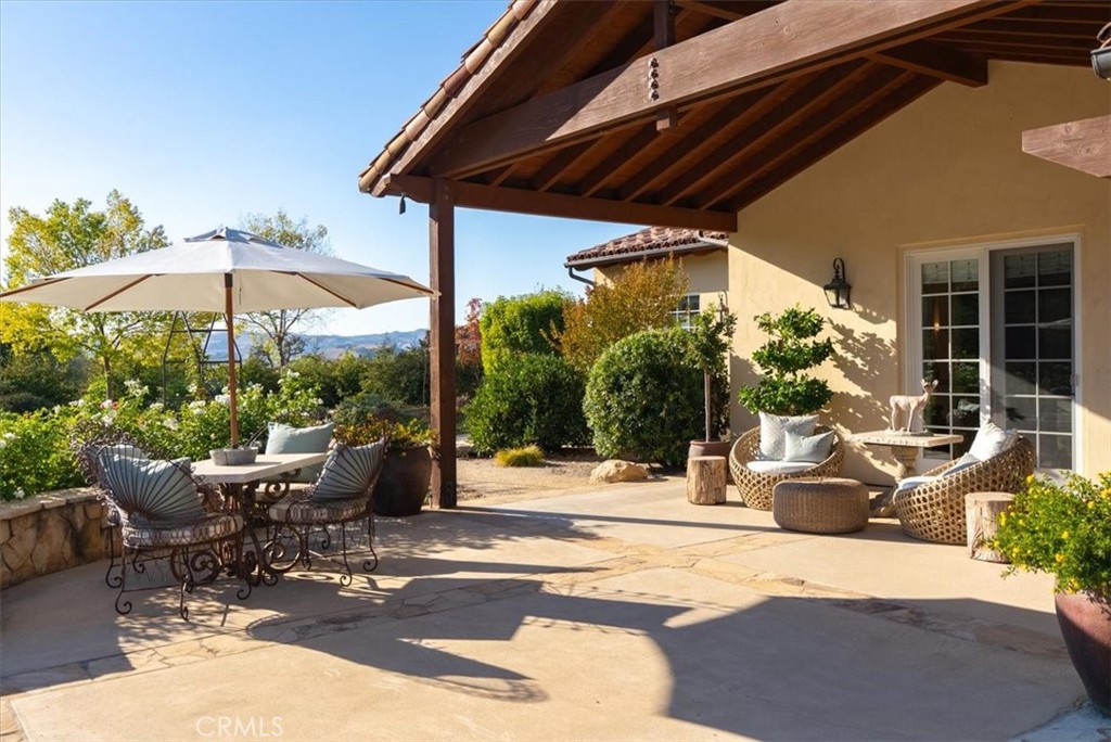 2325 Warm Springs
