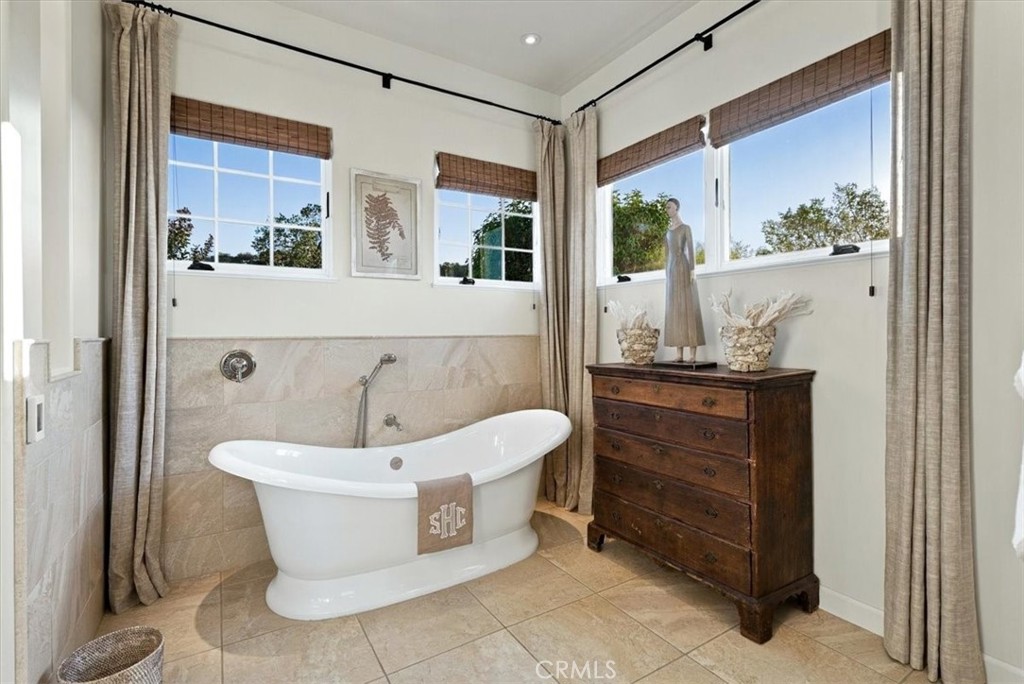 2325 Warm Springs