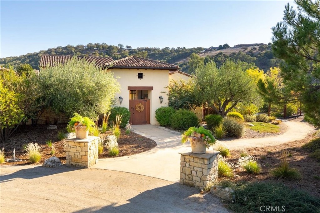 2325 Warm Springs
