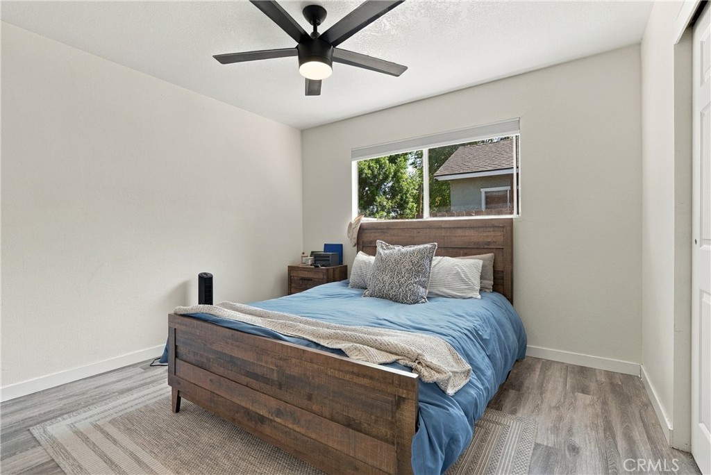 1635 Pine