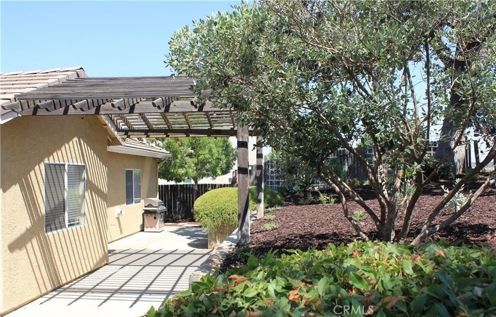 2451 Winding Brook