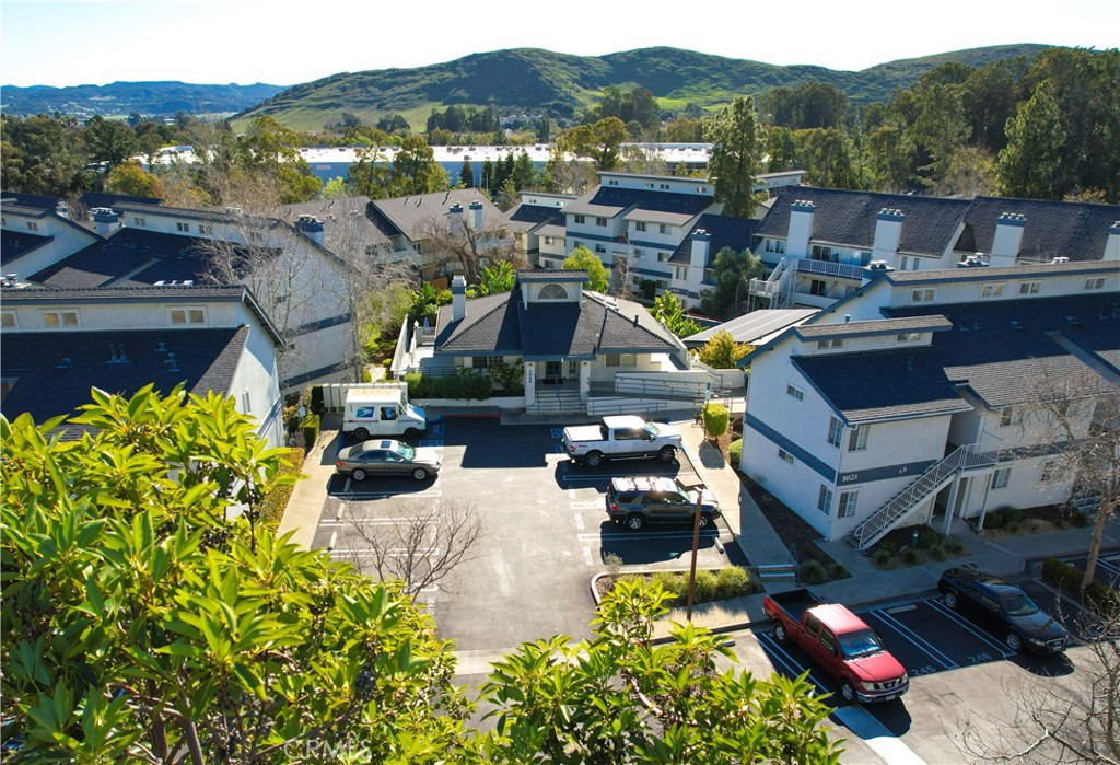 1017 Southwood Drive B