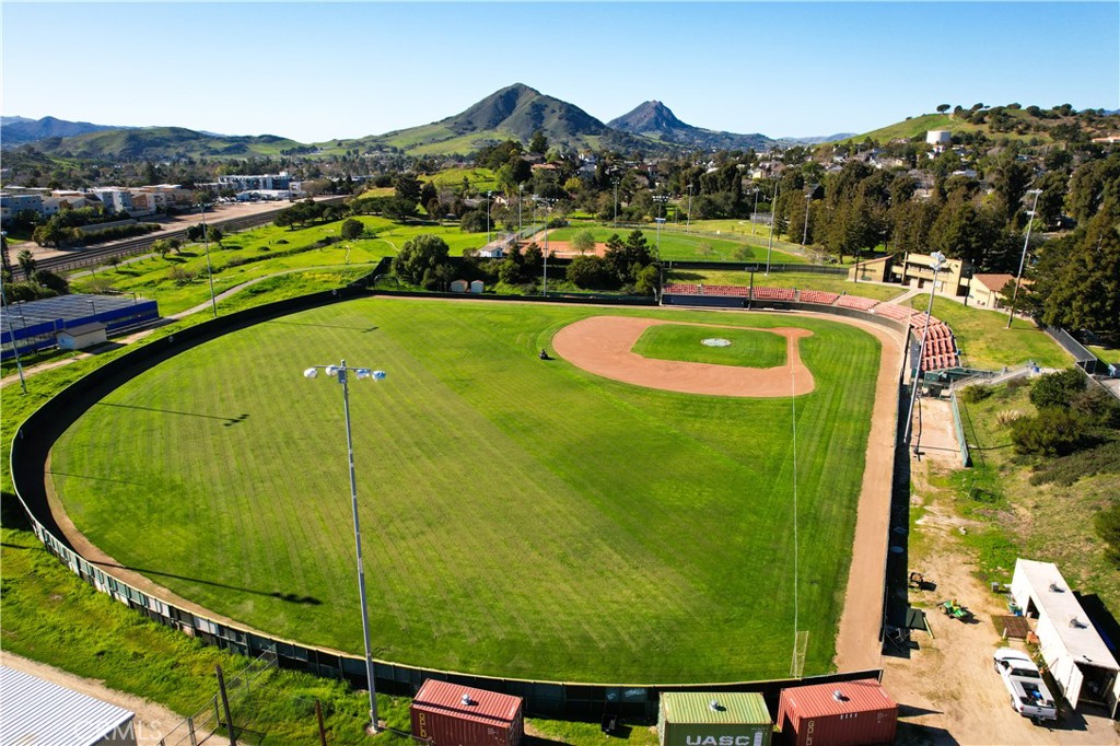 1017 Southwood Drive B