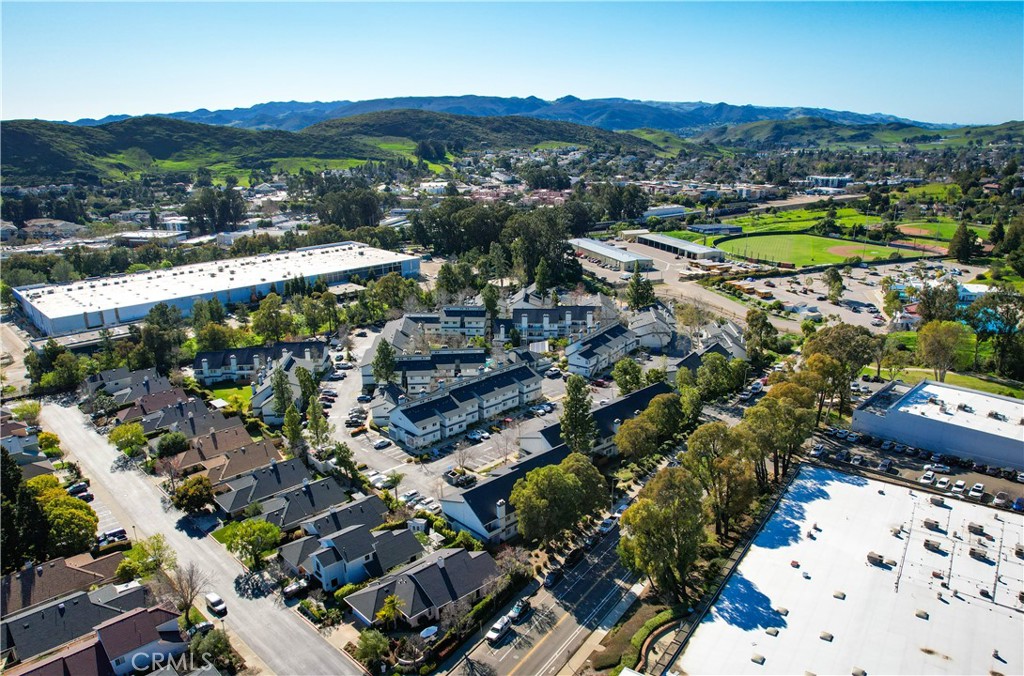 1017 Southwood Drive B