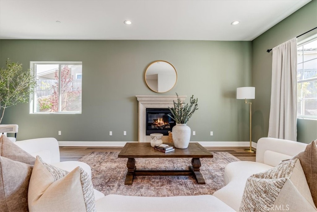 5868 Leaf Springs Place