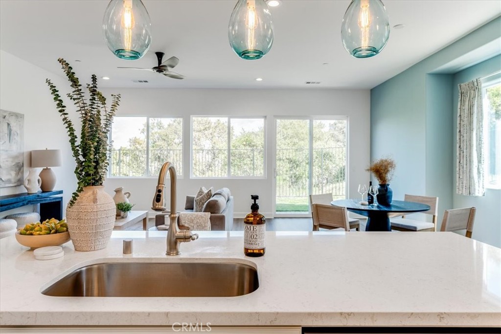 5868 Leaf Springs Place