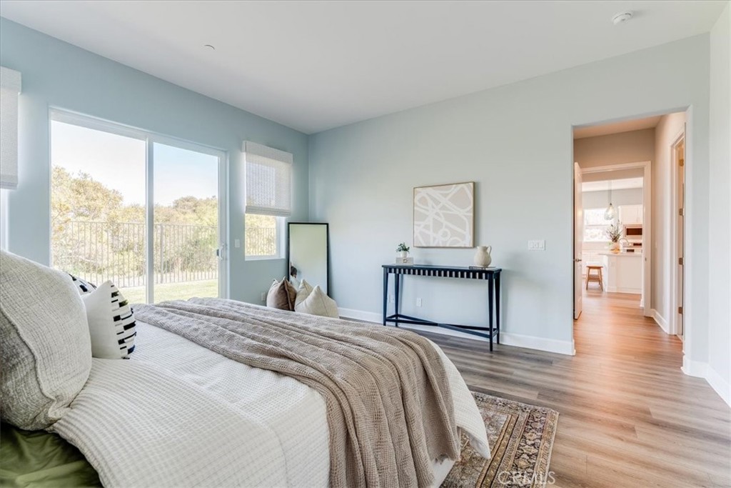 5868 Leaf Springs Place