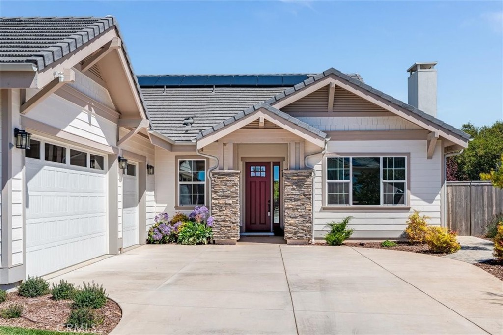 5868 Leaf Springs Place