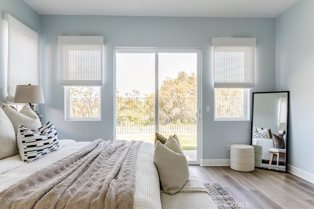 5868 Leaf Springs Place