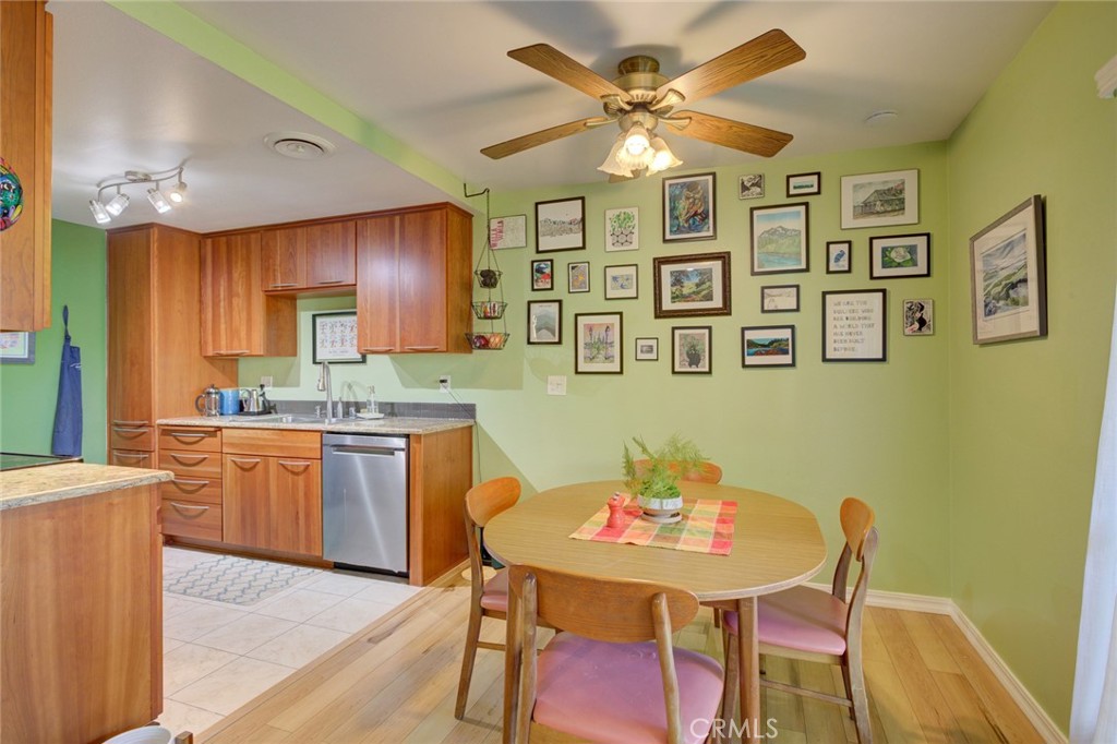 1750 Prefumo Canyon 48