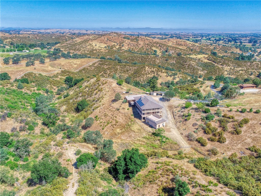 4425 Coyote Creek Lane