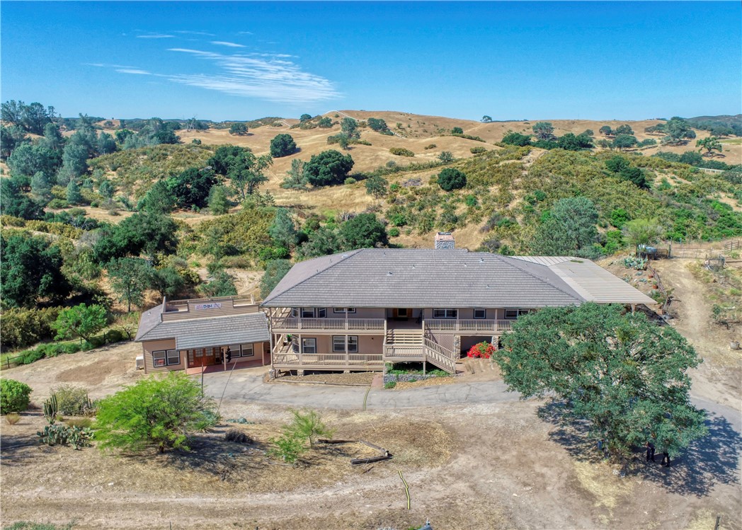 4425 Coyote Creek Lane