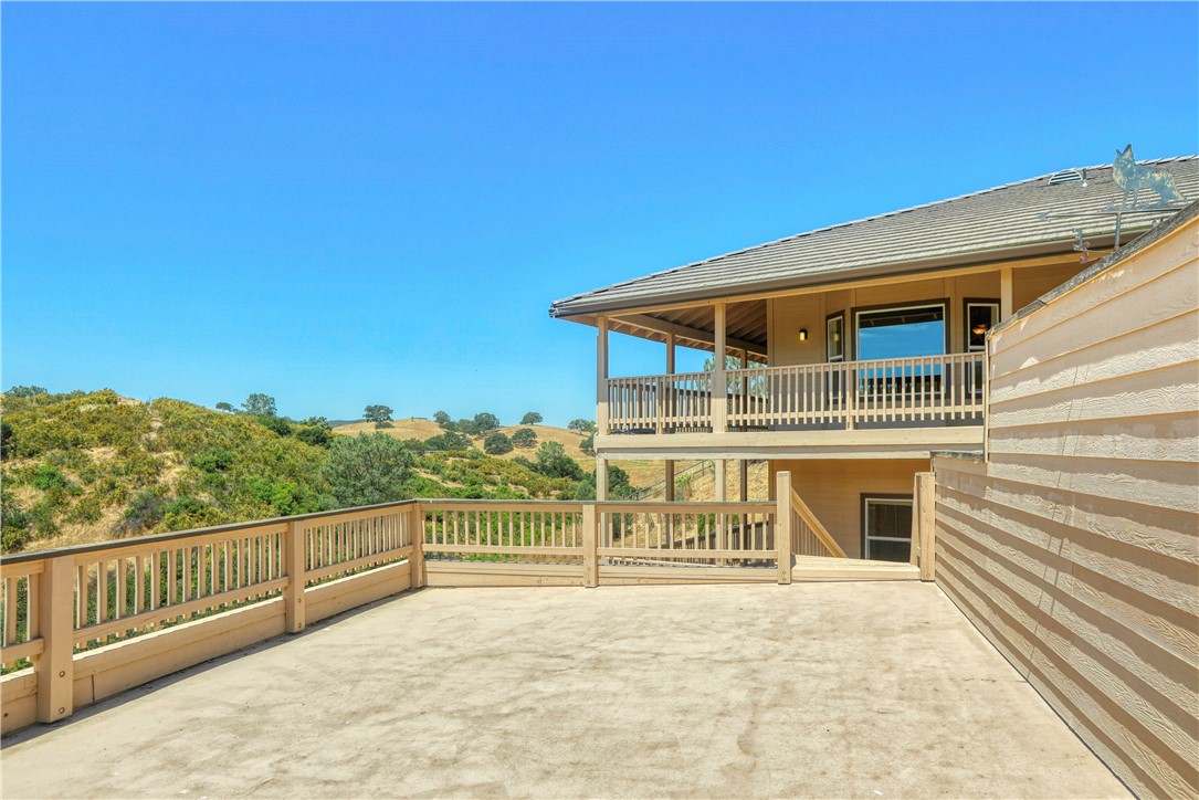 4425 Coyote Creek Lane