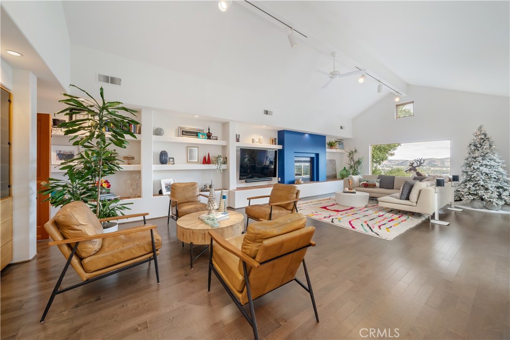 5395 El Verano Avenue