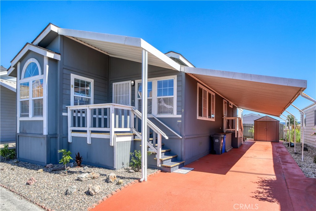 3057 S Higuera Street 9