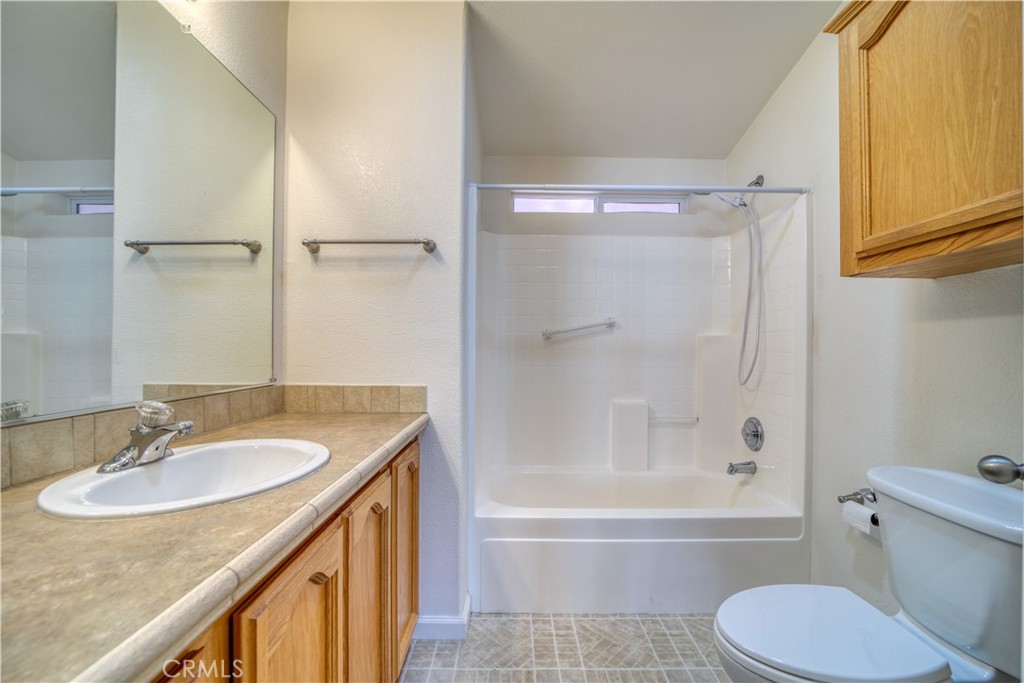 3057 S Higuera Street 9