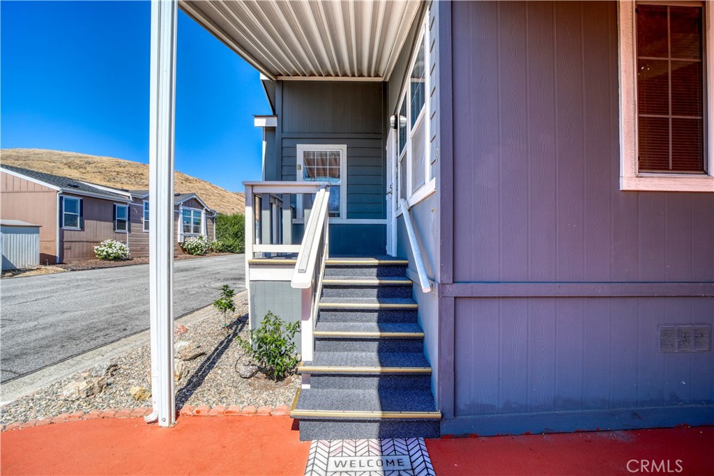 3057 S Higuera Street 9