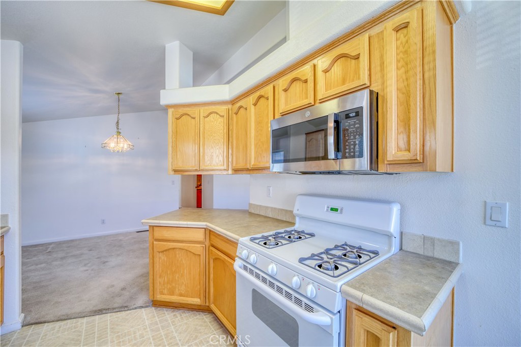 3057 S Higuera Street 9