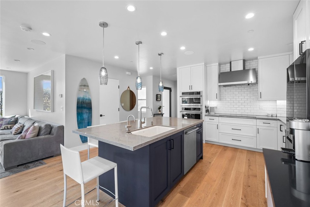 2318 Santa Ynez Avenue