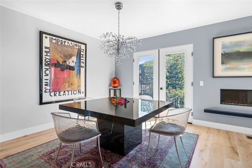 2318 Santa Ynez Avenue