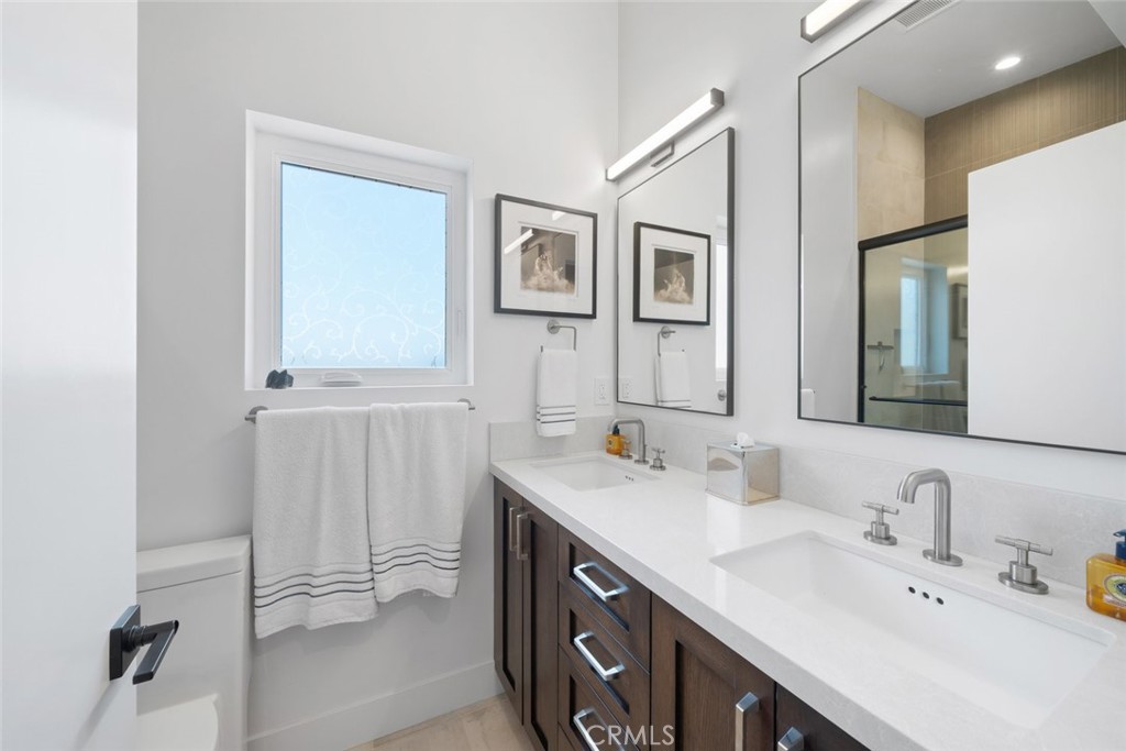 2318 Santa Ynez Avenue