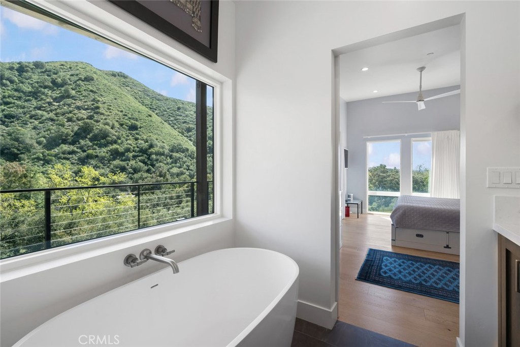 2318 Santa Ynez Avenue