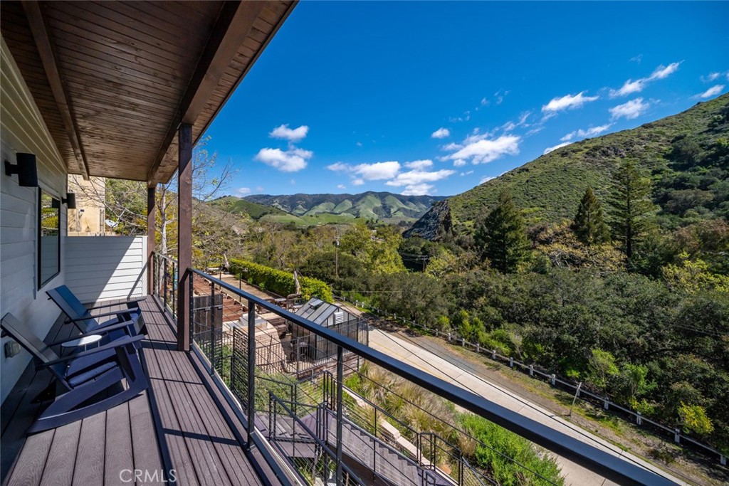 2318 Santa Ynez Avenue