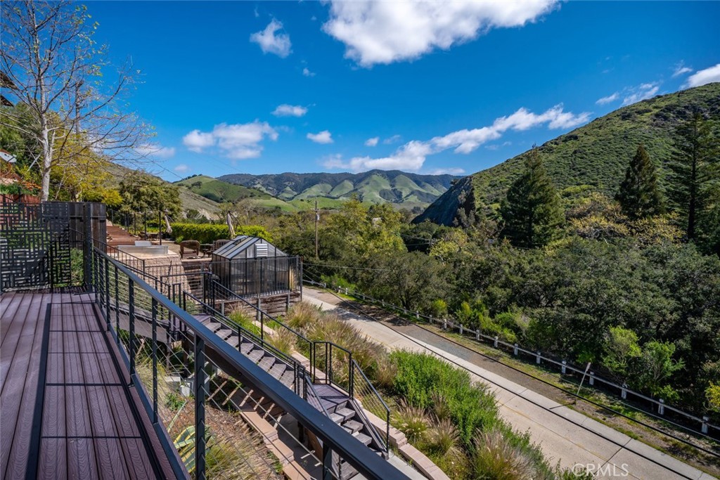 2318 Santa Ynez Avenue