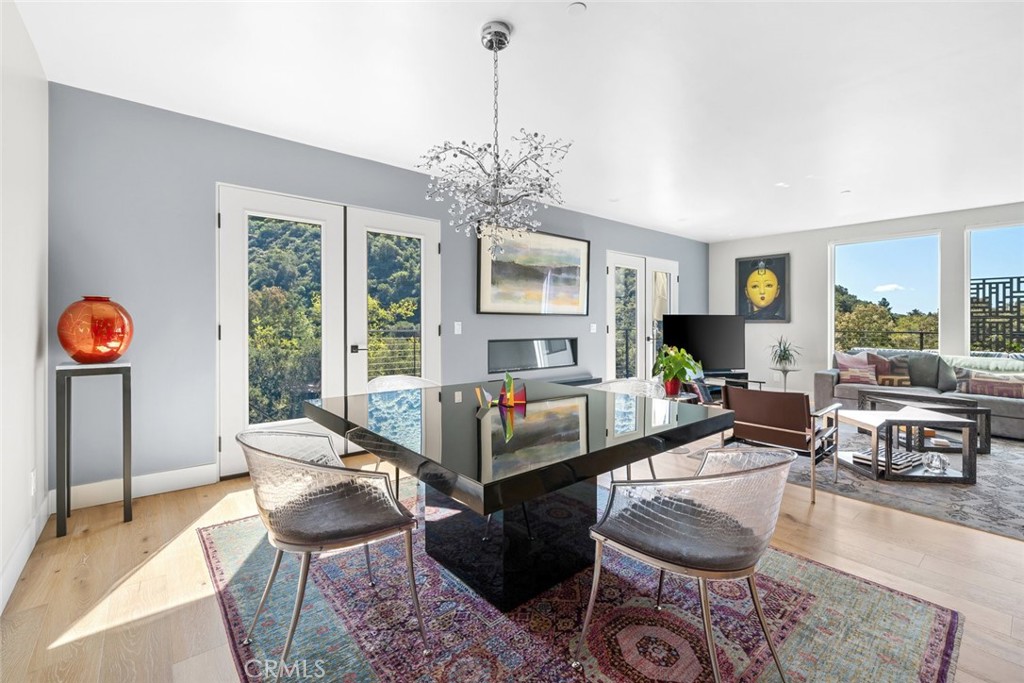 2318 Santa Ynez Avenue