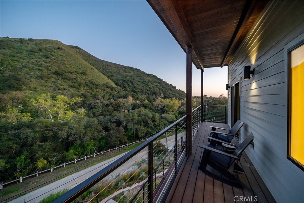 2318 Santa Ynez Avenue