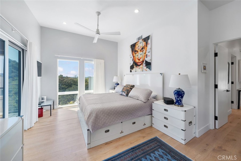 2318 Santa Ynez Avenue