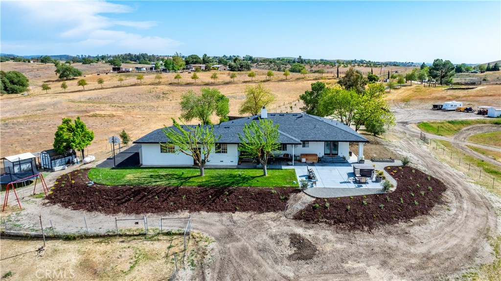 3150 Bluegrass Place