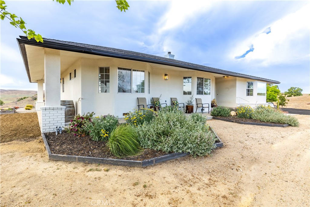 3150 Bluegrass Place