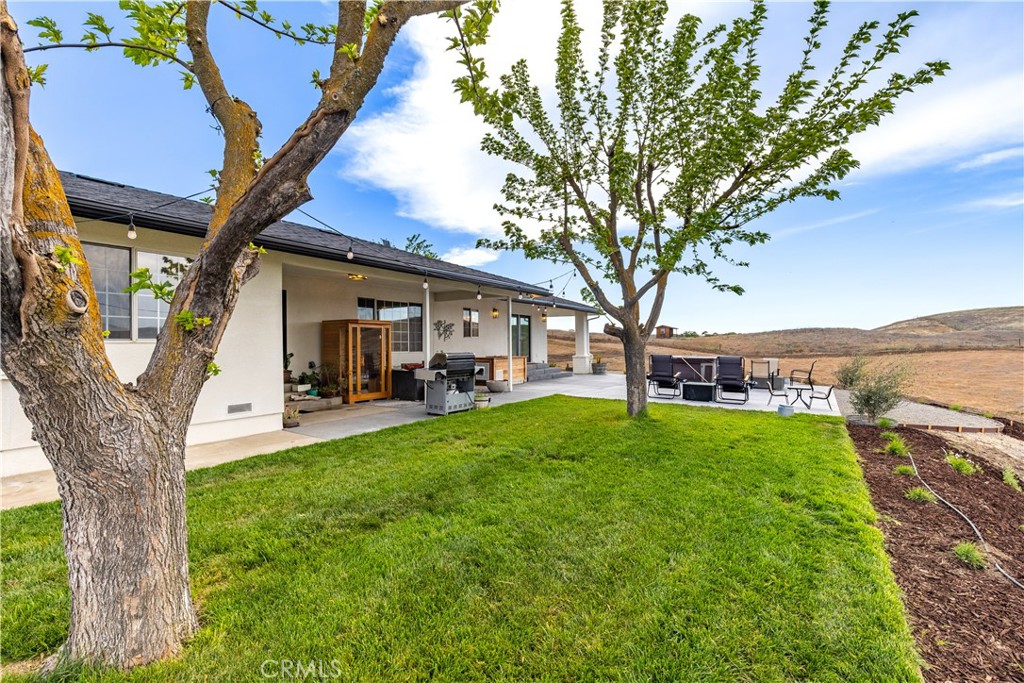 3150 Bluegrass Place