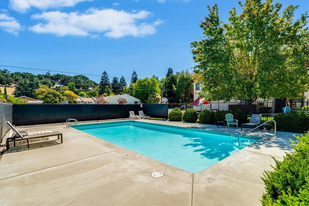 7436 Santa Ysabel Avenue C