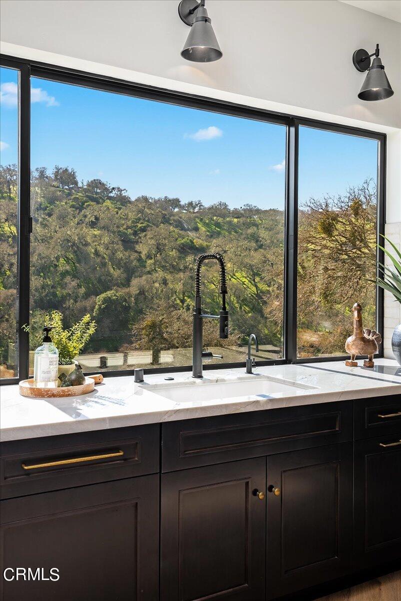 2575 Warm Springs Lane