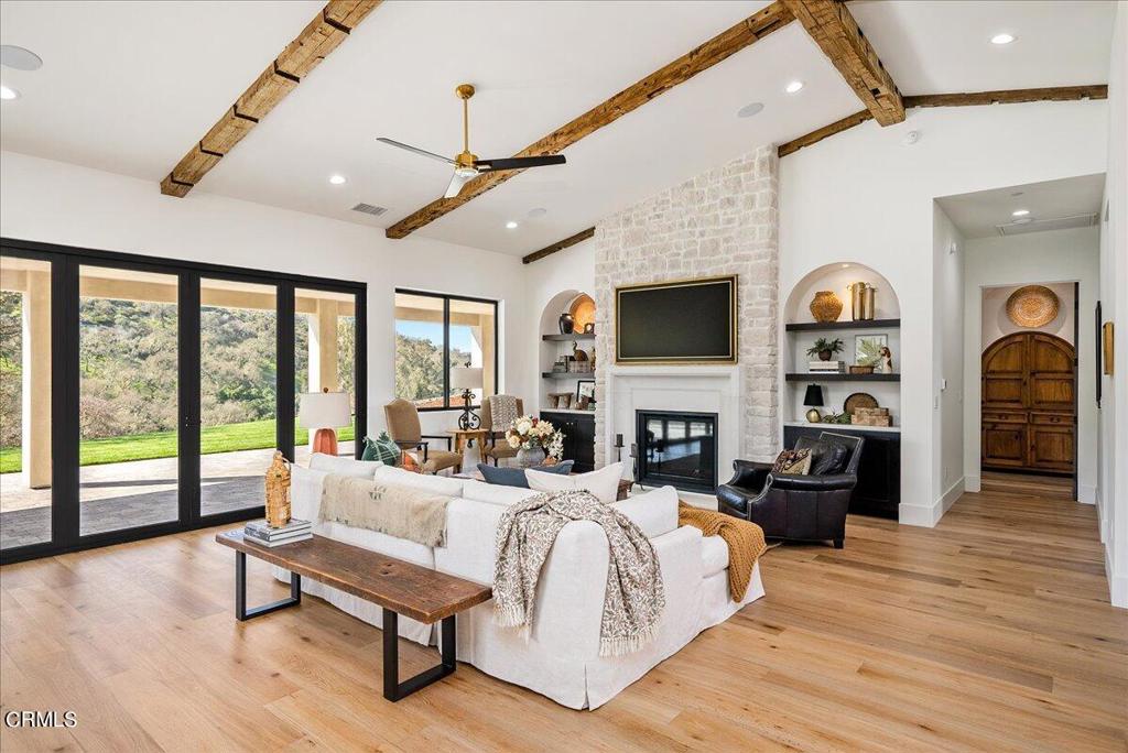 2575 Warm Springs Lane