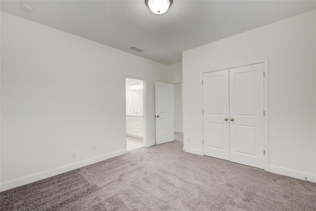 1040 PEYTON VIEW Court