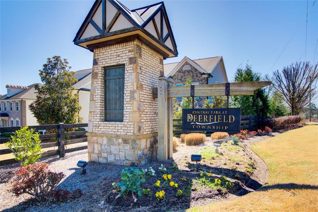 1040 PEYTON VIEW Court