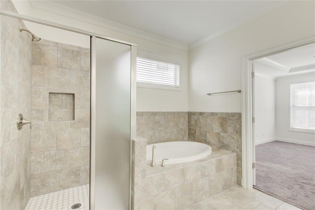 1040 PEYTON VIEW Court