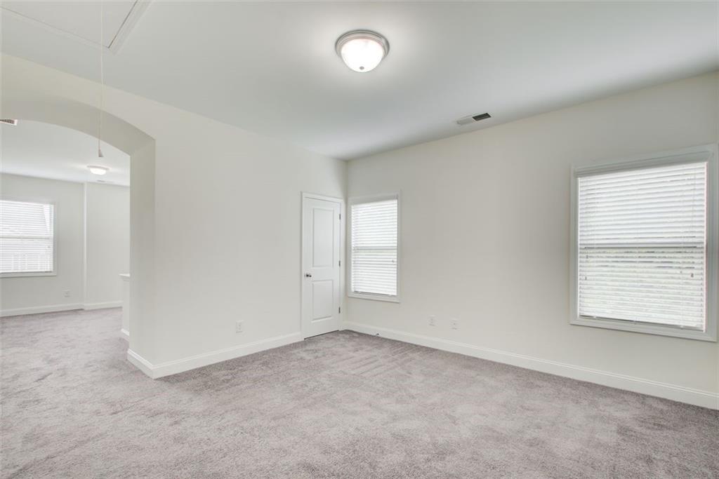 1040 PEYTON VIEW Court