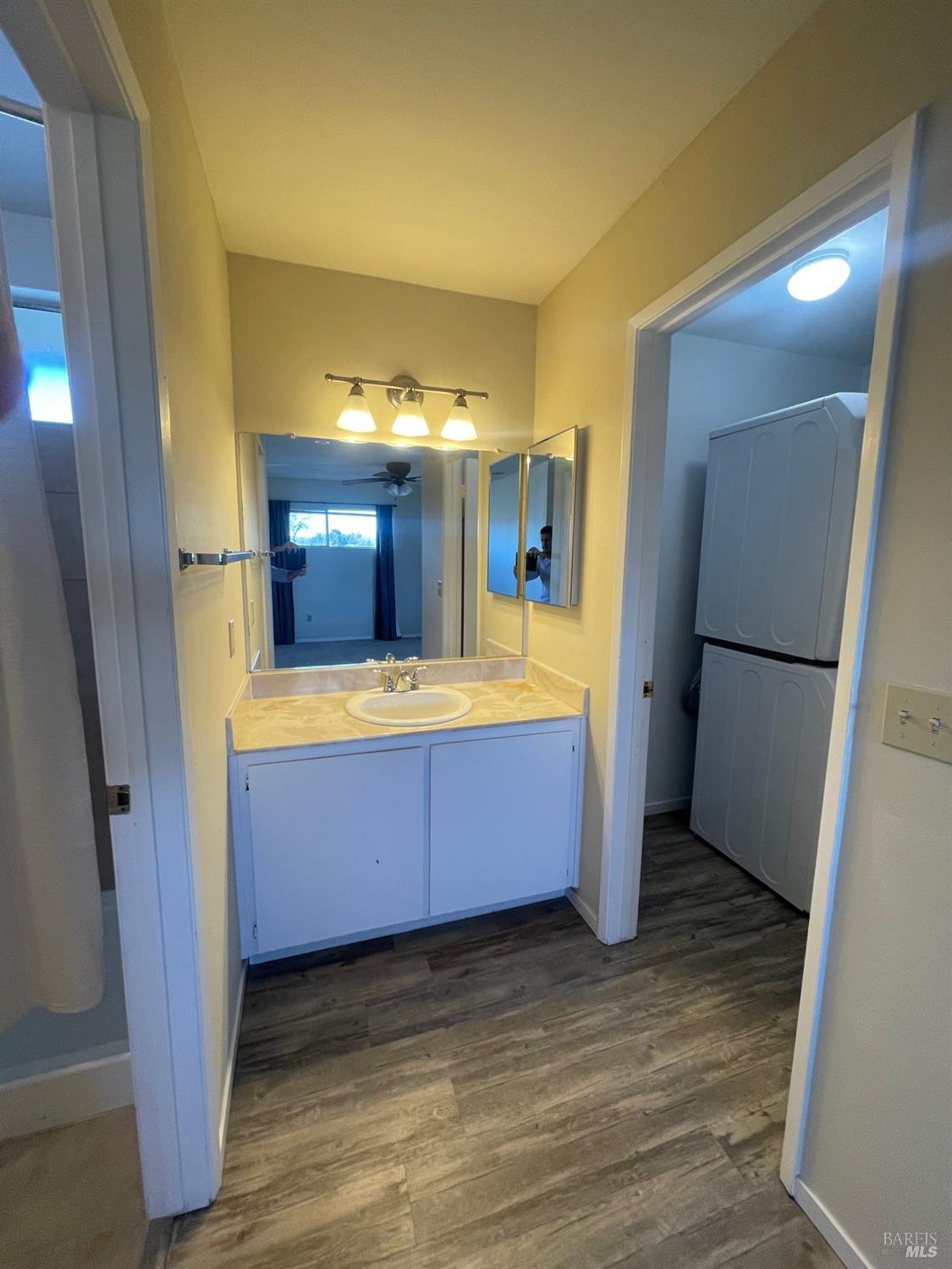 2362 Valley West Drive