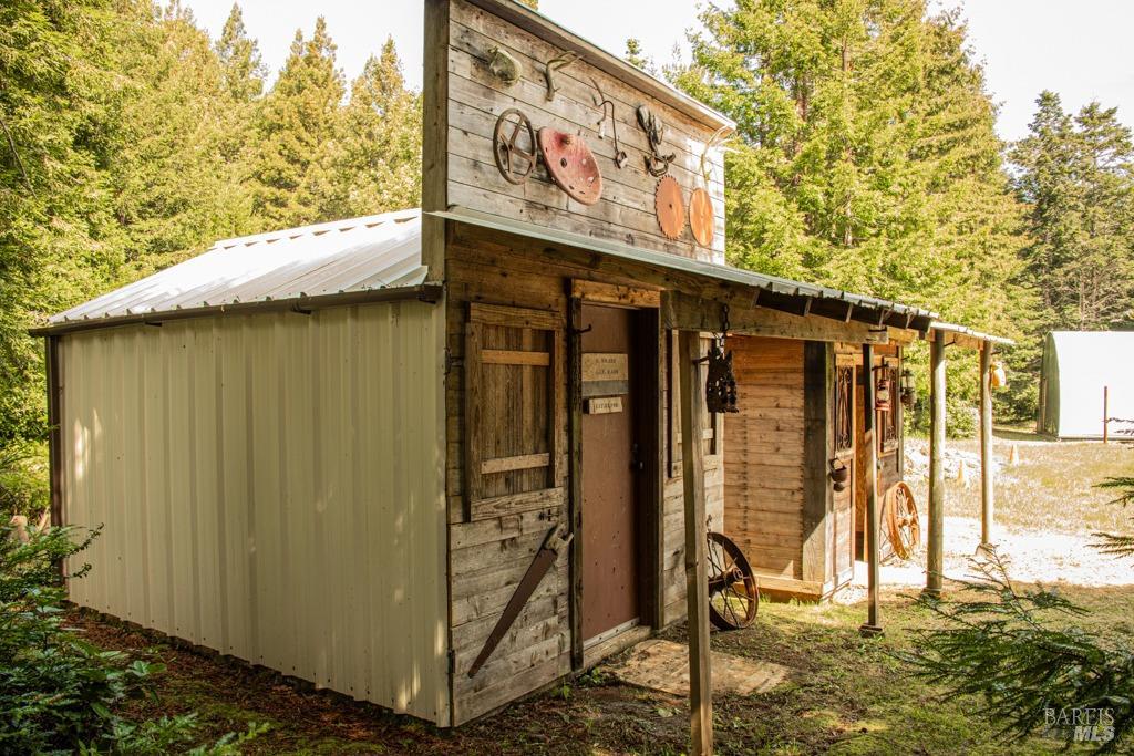 41700 Harris Ranch Road