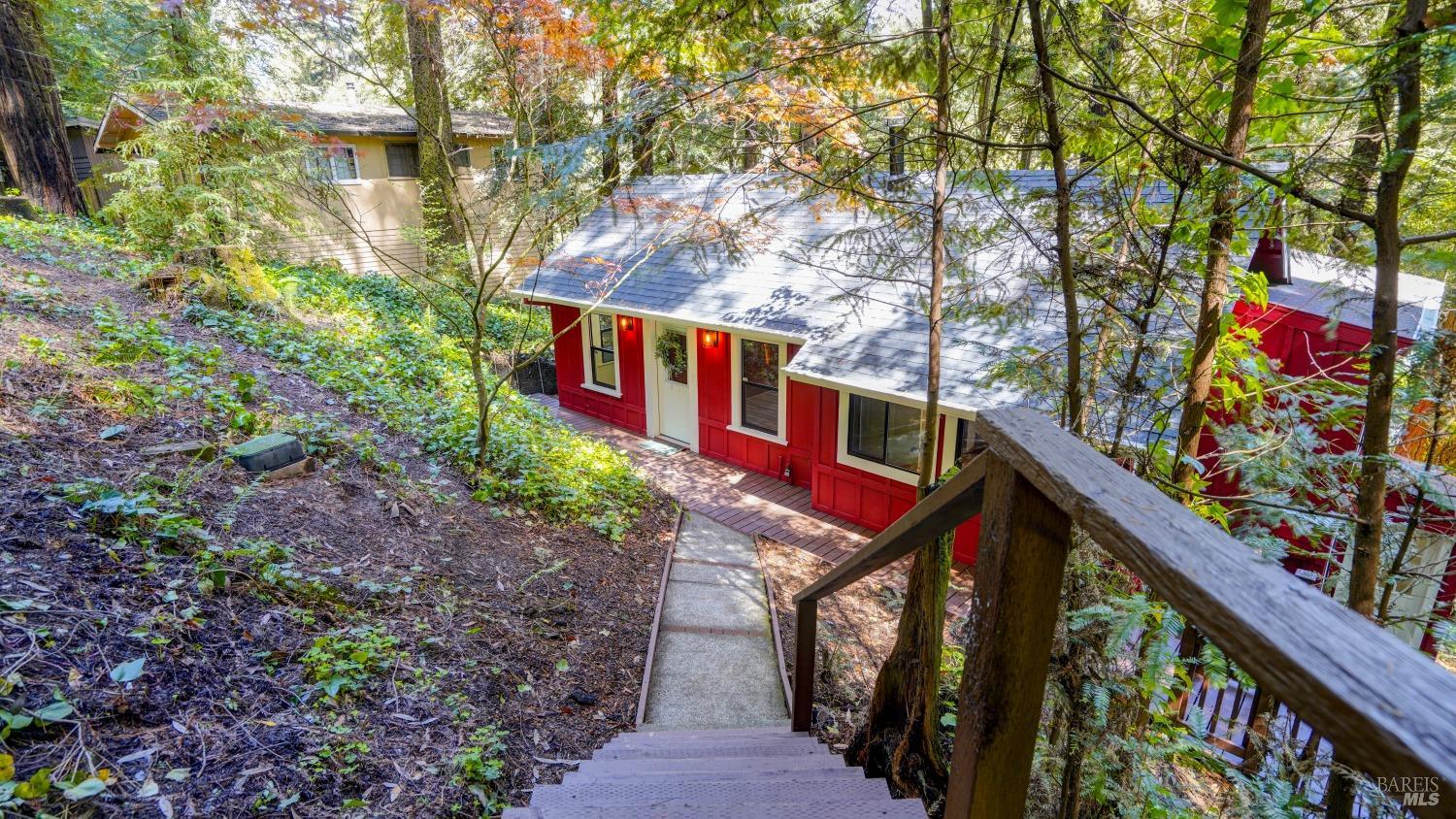 14716 Eagle Nest Lane