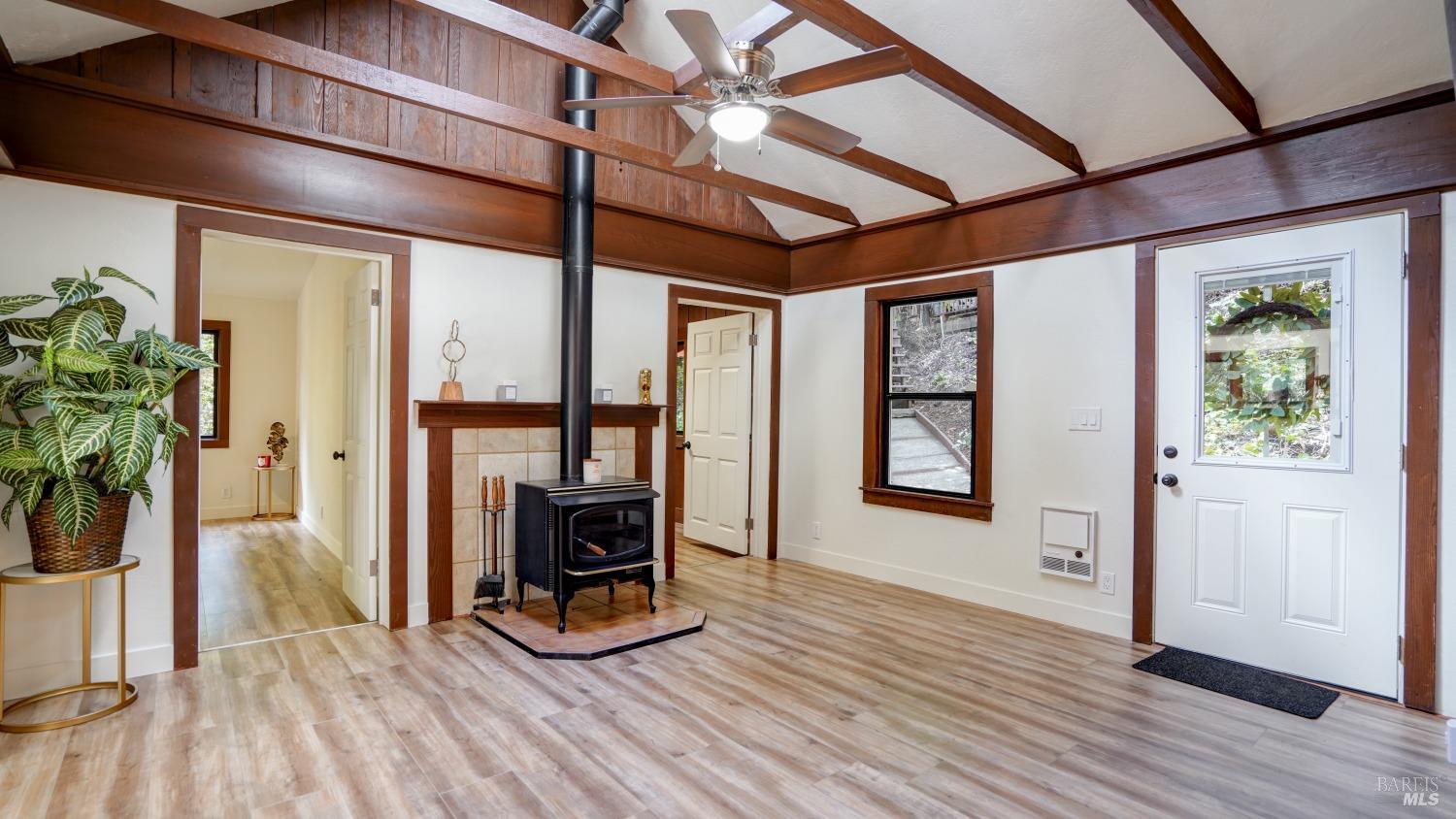 14716 Eagle Nest Lane