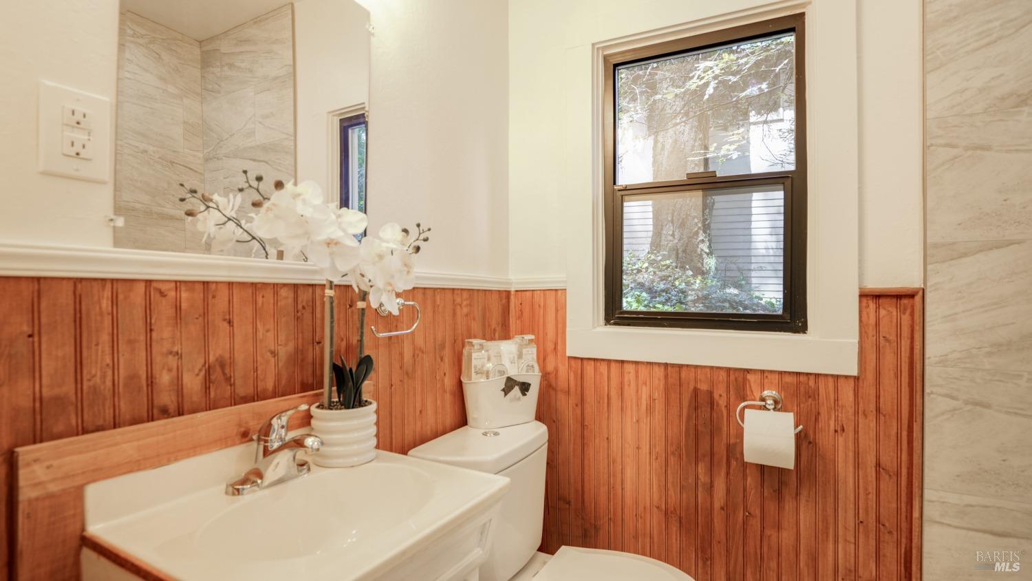 14716 Eagle Nest Lane