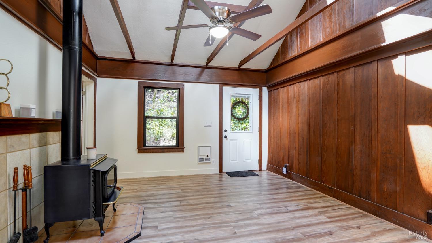 14716 Eagle Nest Lane